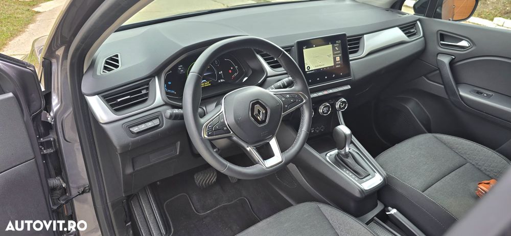 Renault Captur - 10