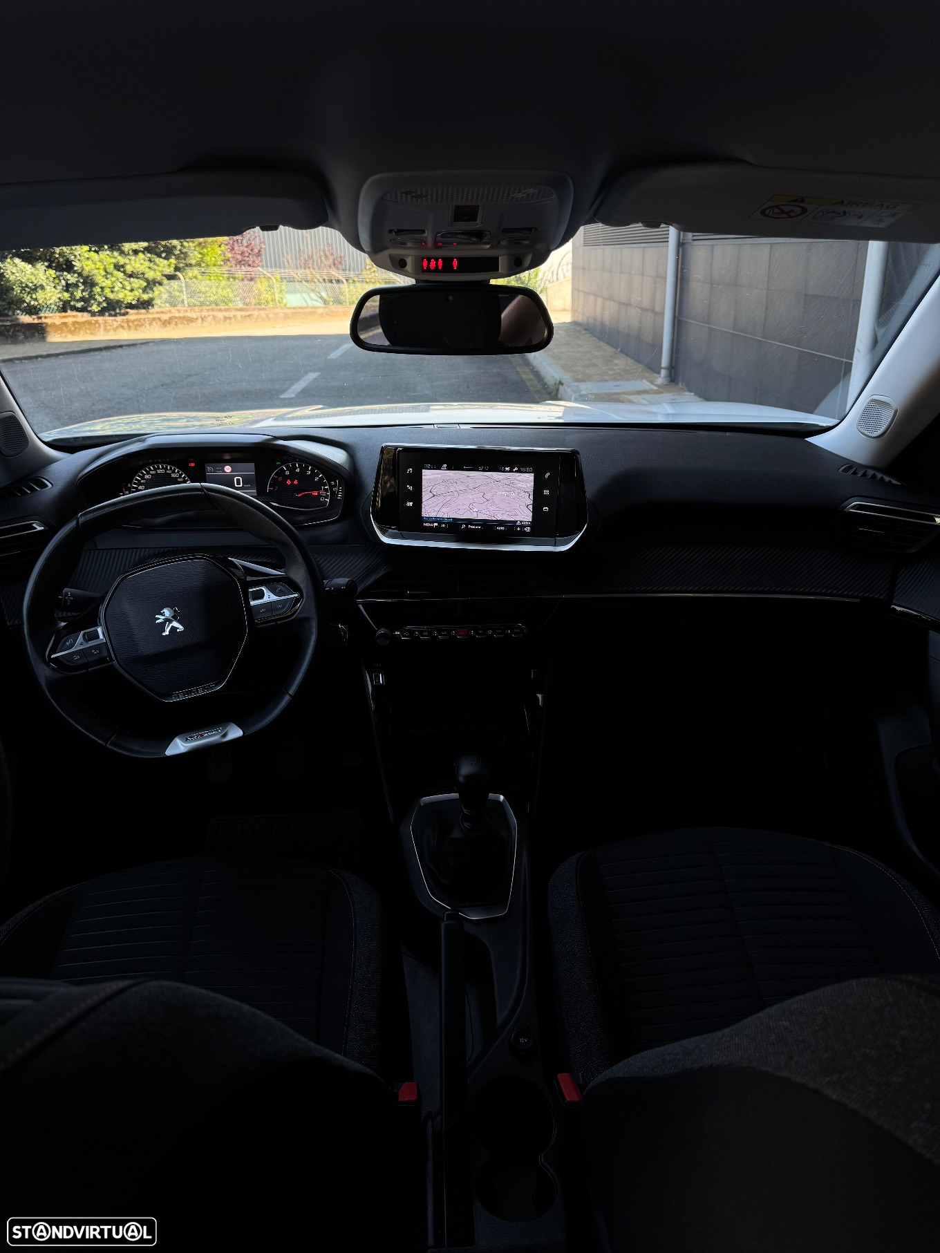 Peugeot 2008 1.2 PureTech Active - 9
