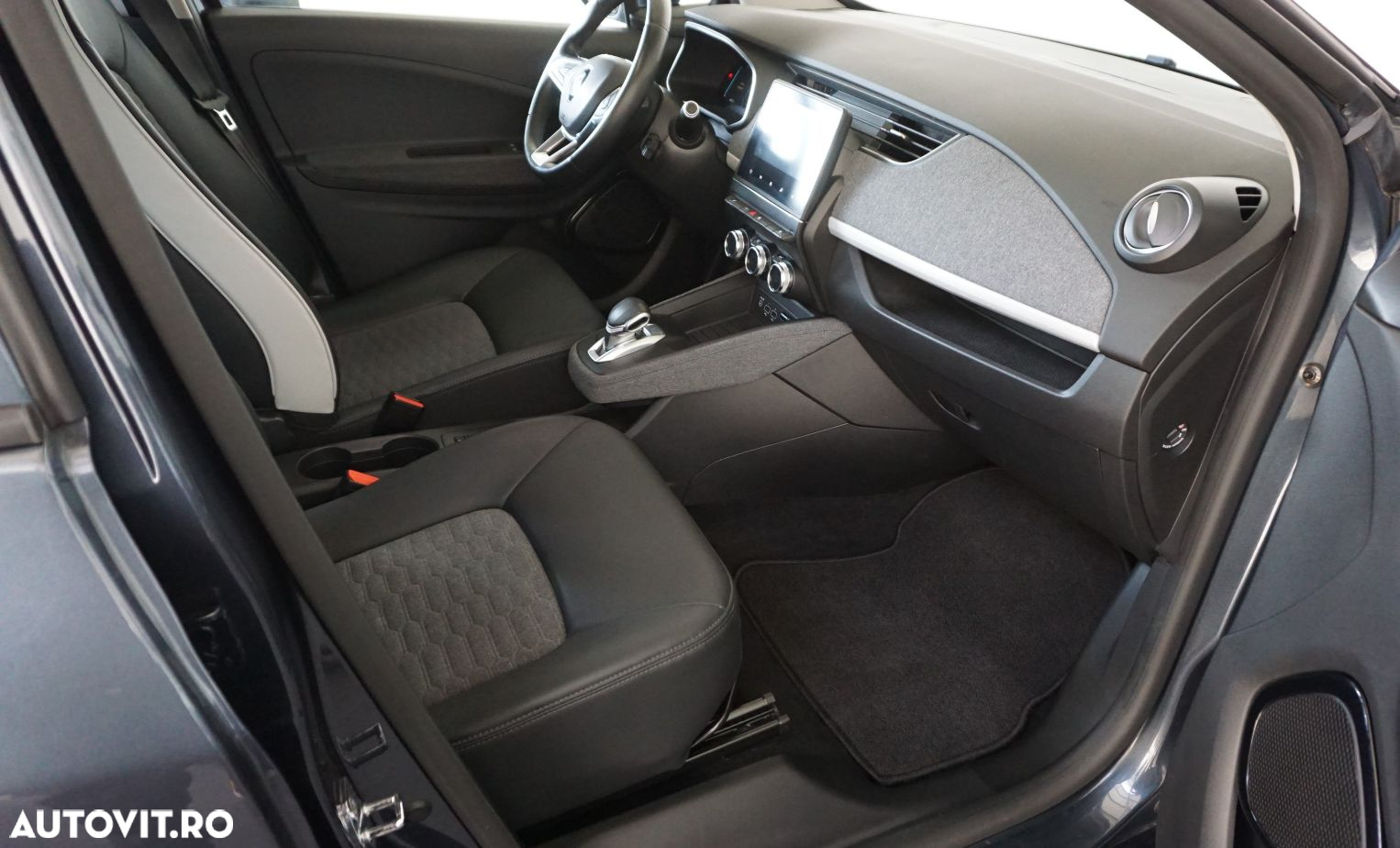 Renault ZOE (mit Batterie) Z.E. 50 EXPERIENCE - 11