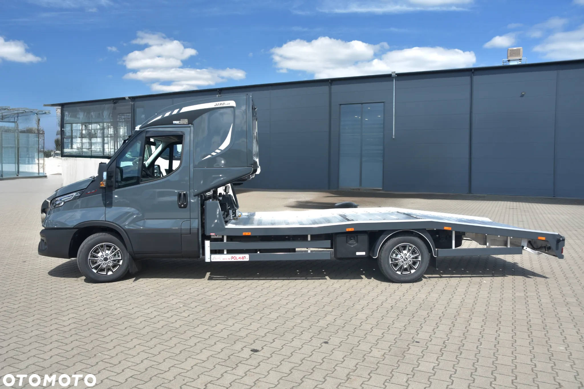 Iveco Daily autolaweta 180KM zabudowa Spojkar spanie z tyłu - 2