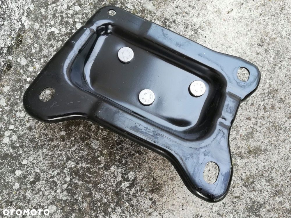 TESLA Y NÓŻKA MOCOWANIE ODBÓJ BELKI TYLNEJ TYŁ ORYGINAŁ - 1