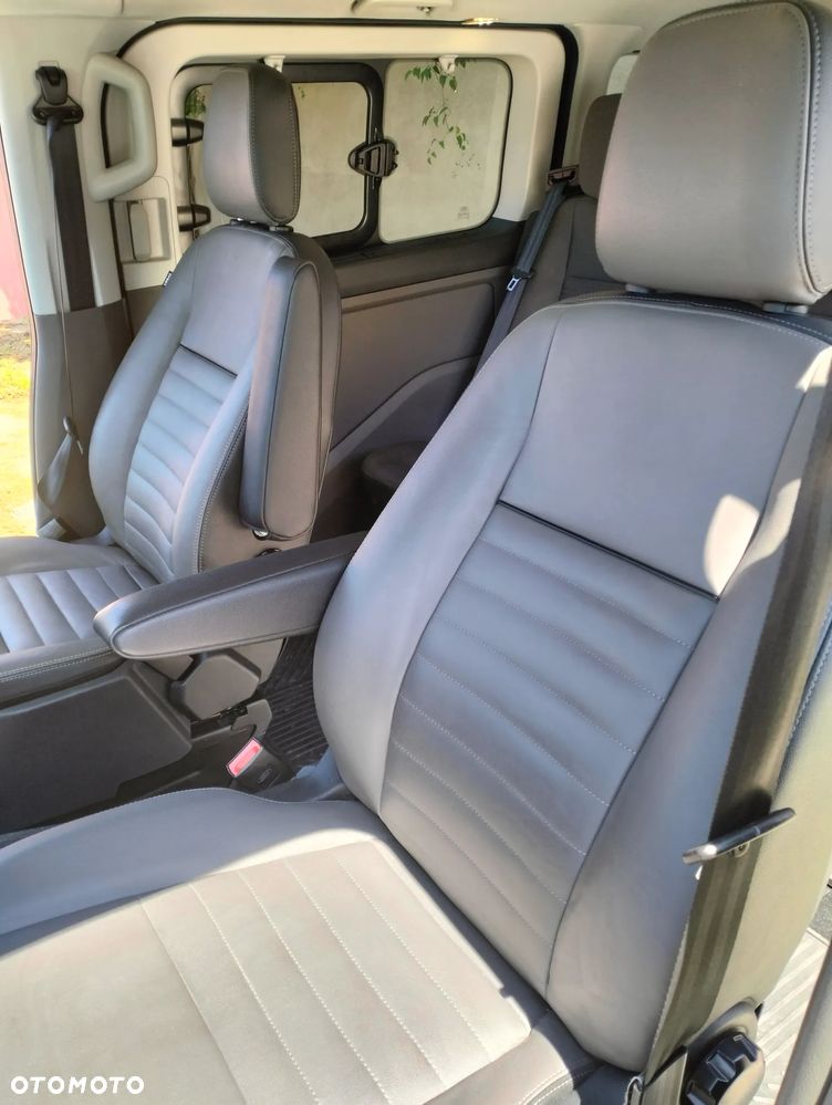 Ford Tourneo Custom 2.0 TDCi L2 Trend SelectShift - 11
