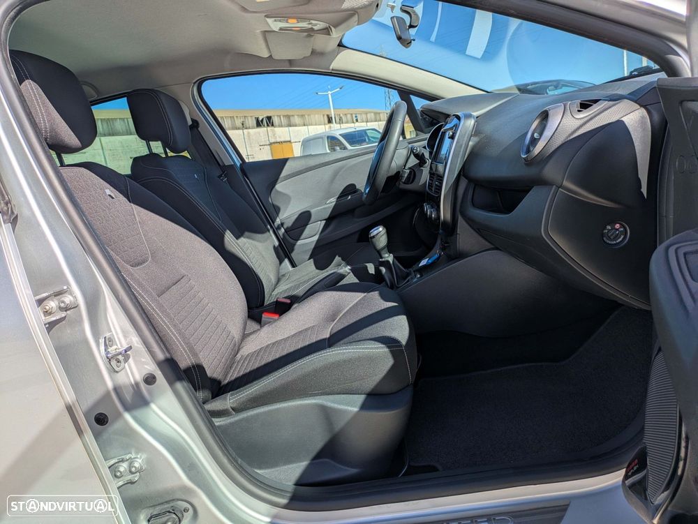 Renault Clio 1.5 dCi Limited EDition - 13