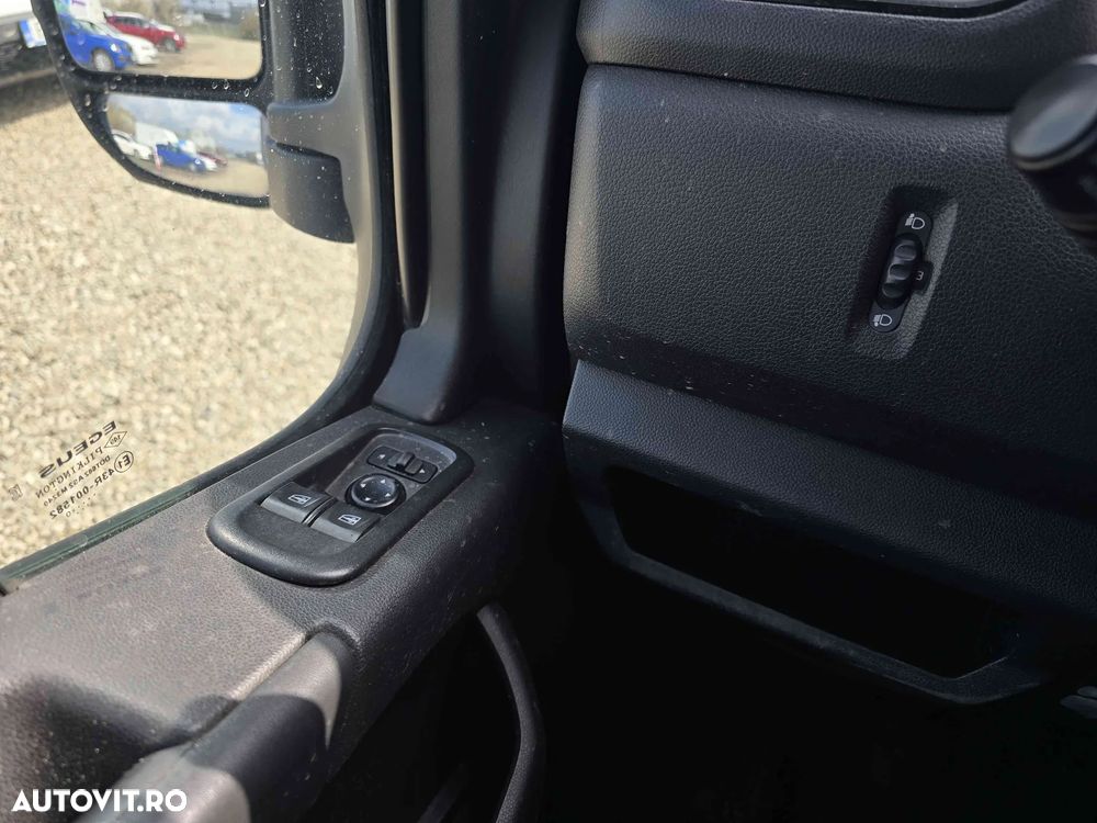 Renault Master - 11