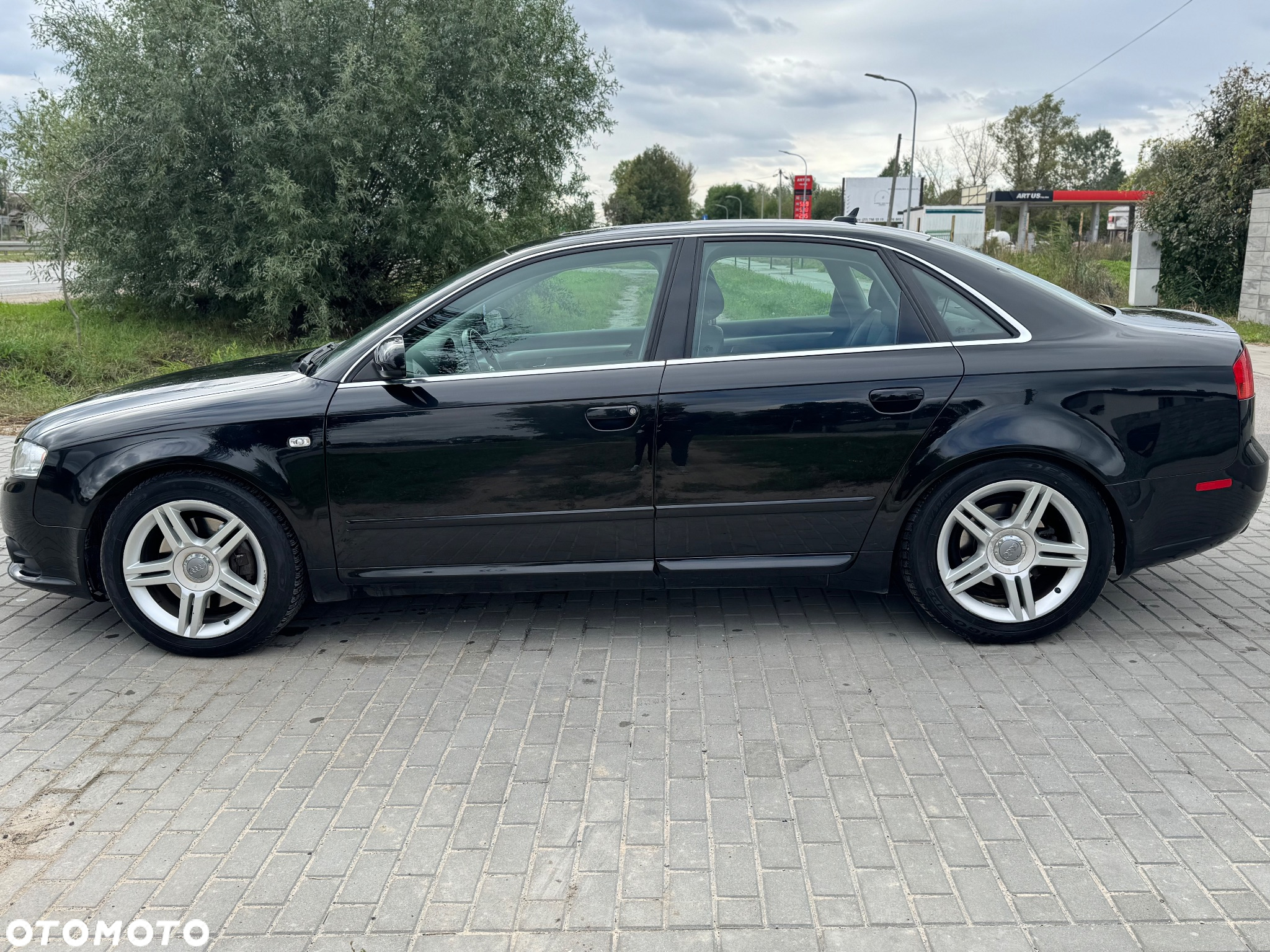Audi A4 ver-2-0-t-fsi-quattro - 5