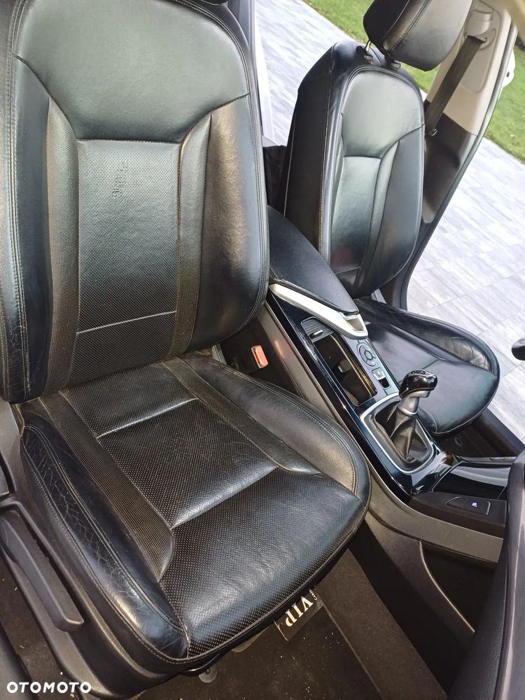 Hyundai i40 Kombi 1.7 CRDi Premium - 13