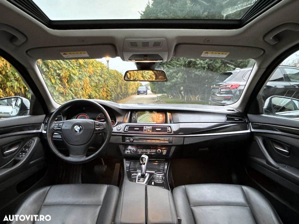 BMW Seria 5 520d Aut. Luxury Line - 7