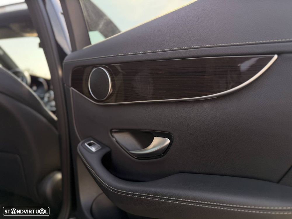 Mercedes-Benz GLC 300 de 4Matic - 29