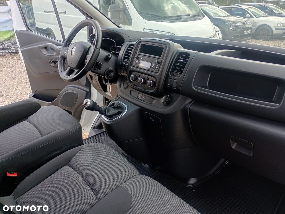 Renault TRAFIC - 28