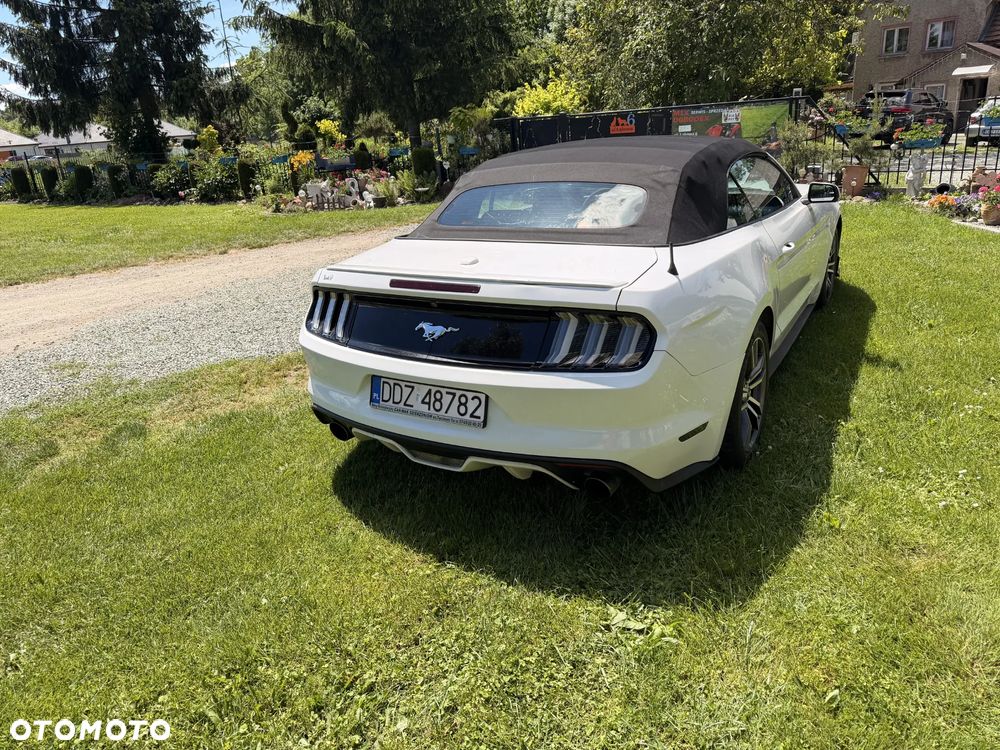 Ford Mustang Cabrio 2.3 Eco Boost - 7