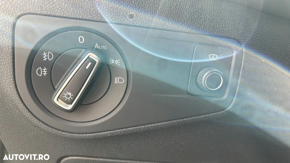 Volkswagen Tiguan - 38