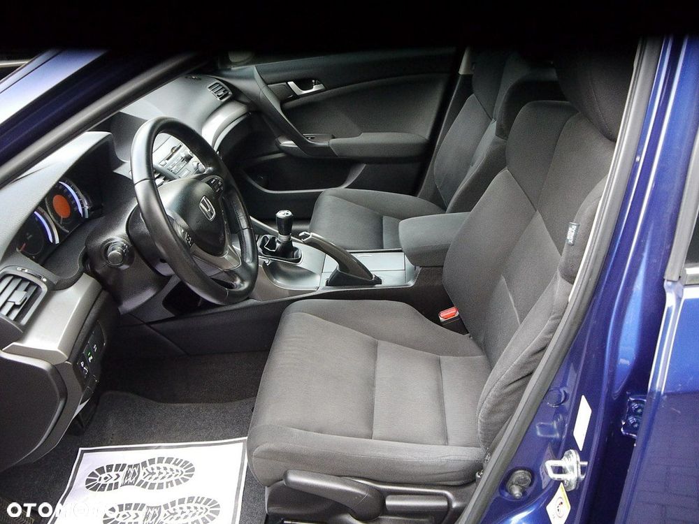 Honda Accord 2.0 S - 24