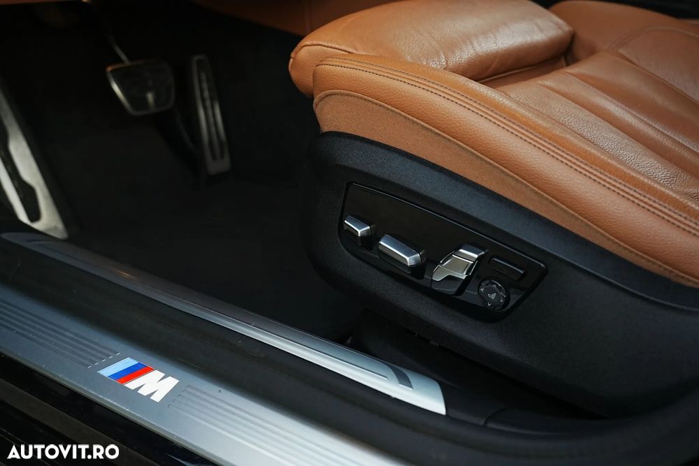 BMW Seria 7 730d xDrive - 32