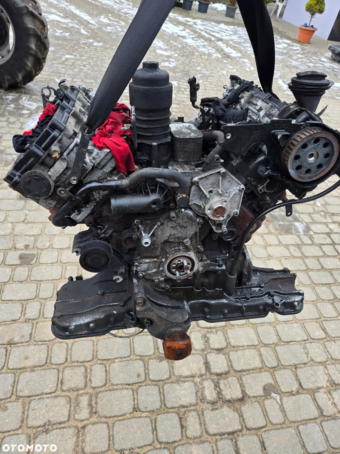 SILNIK 3.0 tdi BMK - 1