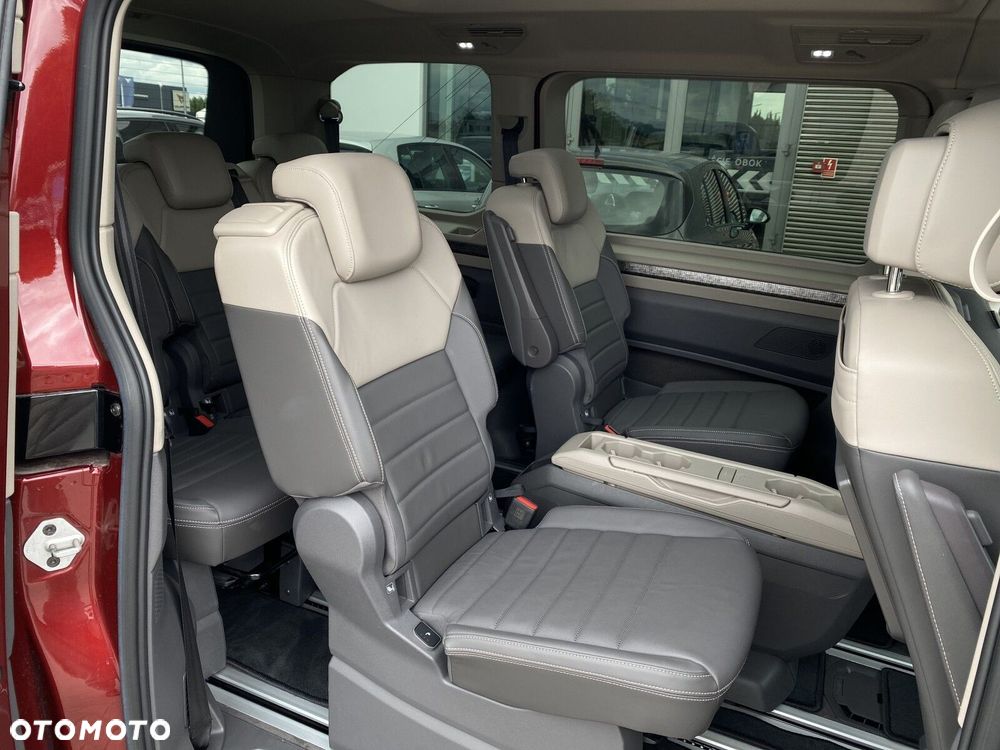 Volkswagen Multivan - 41