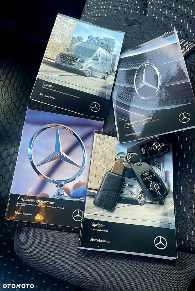 Mercedes-Benz SPRINTER - 22