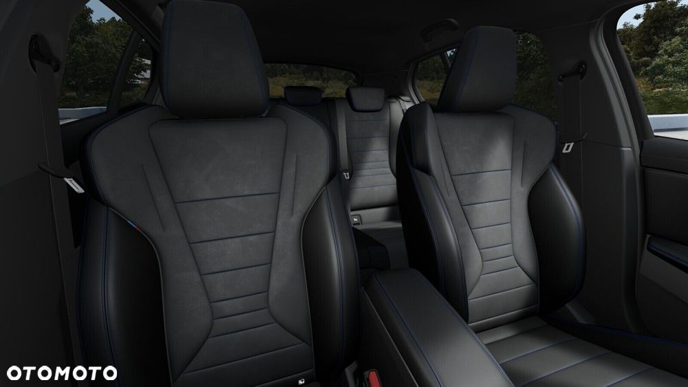 BMW Seria 1 120 mHEV - 4