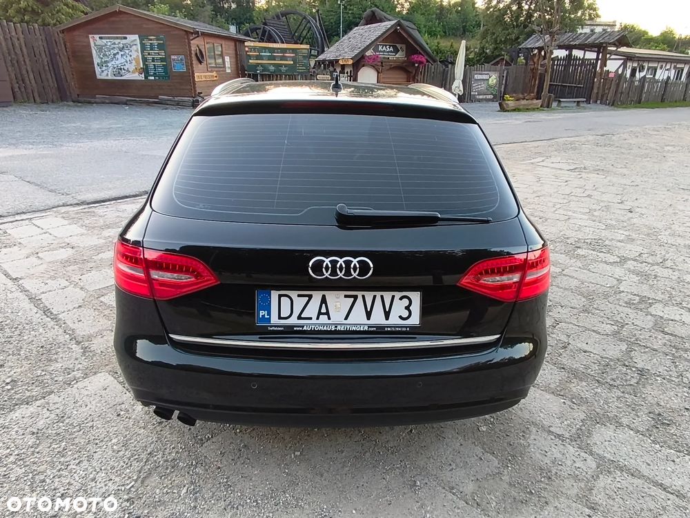 Audi A4 Avant - 4