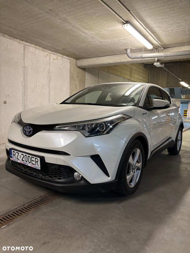 Toyota C-HR 1.8 Hybrid Dynamic - 1