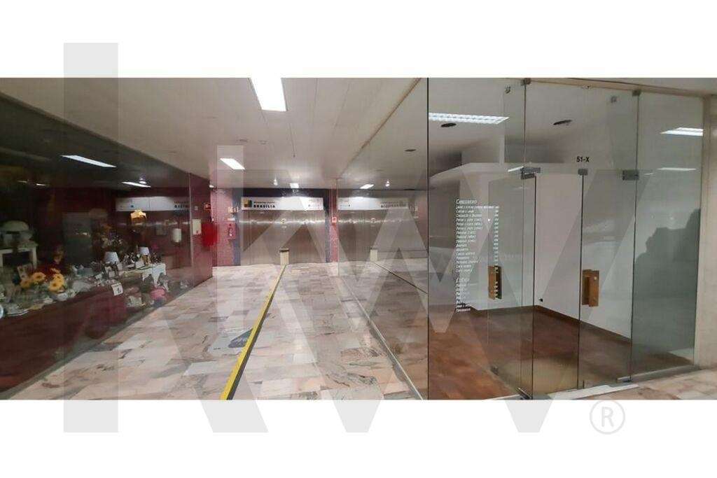 Investidores! Loja arrendada com rentabilidade de 7.5%  à Rotunda da B - Grande imagem: 2/8