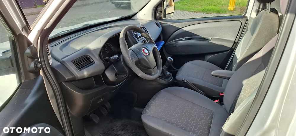 Fiat DOBLO - 10