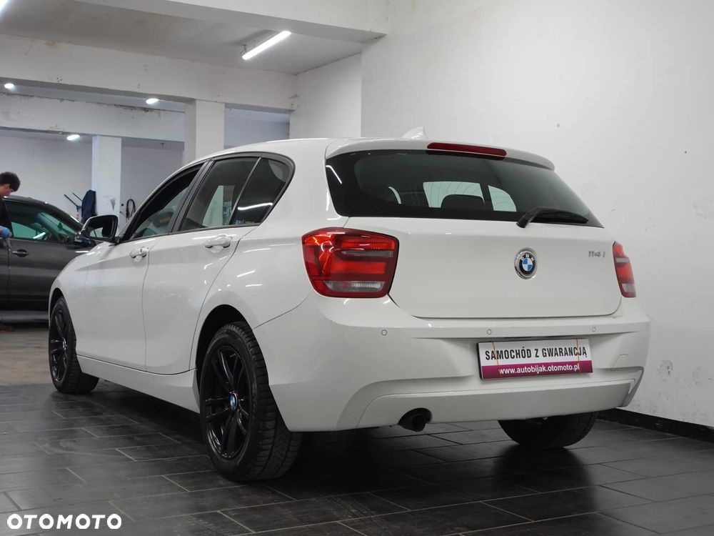 BMW Seria 1 114i - 7