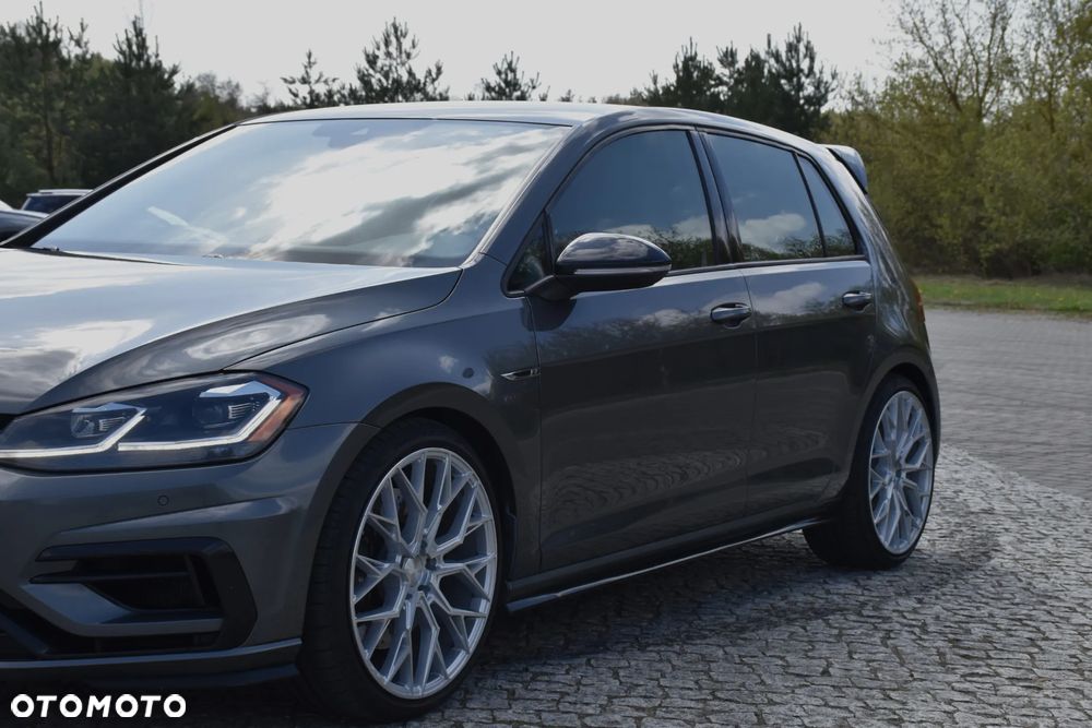 Volkswagen Golf R 4Motion (BlueMotion Technology) DSG - 6
