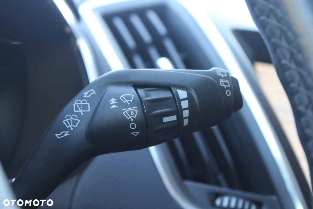 Ford S-Max - 33