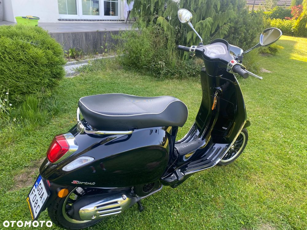 Piaggio Vespa - 1