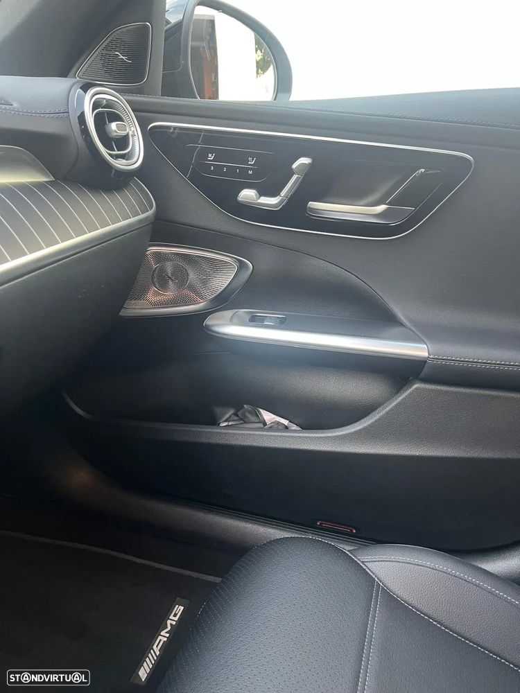 Mercedes-Benz C 300 e AMG Line - 13