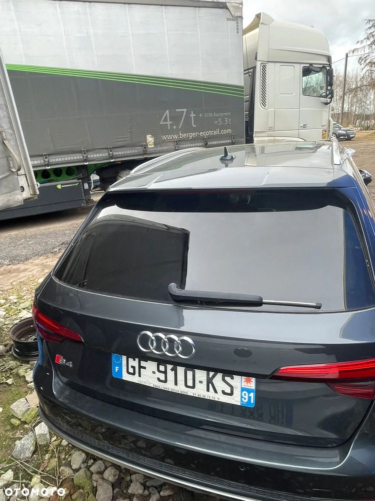 Audi S4 Avant 3.0 TFSI quattro tiptronic - 3