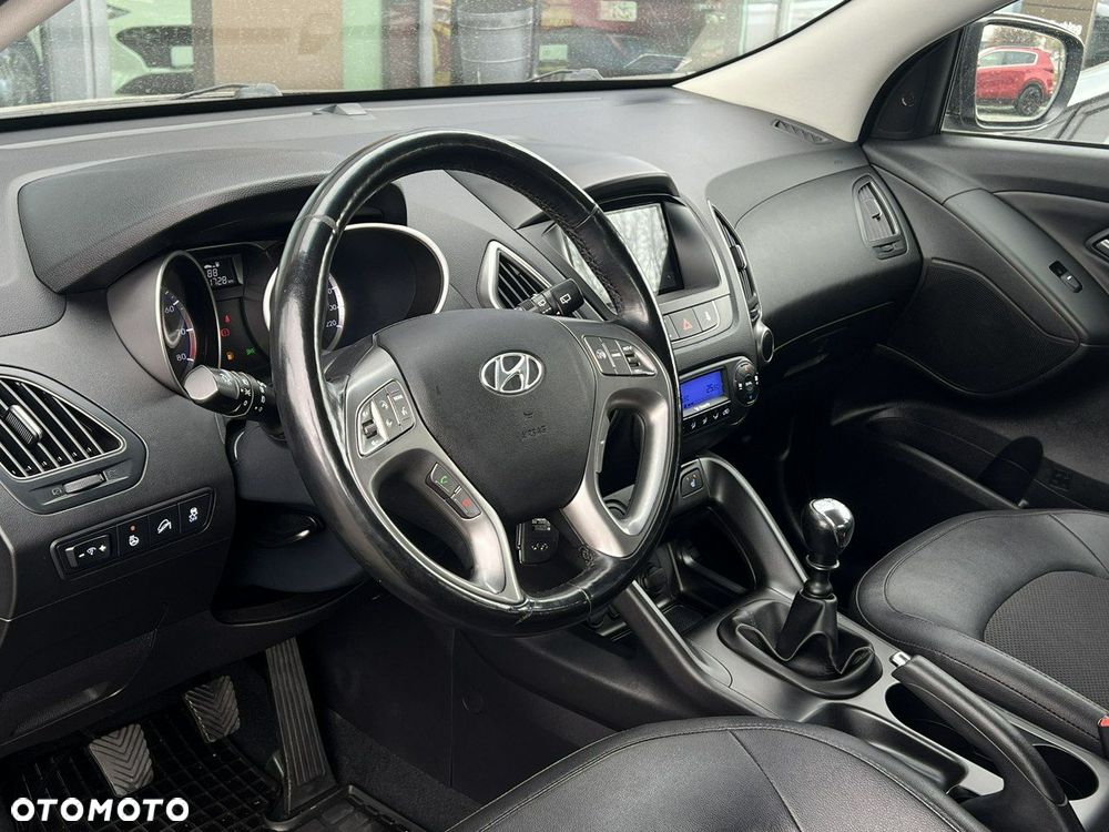Hyundai ix35 - 12