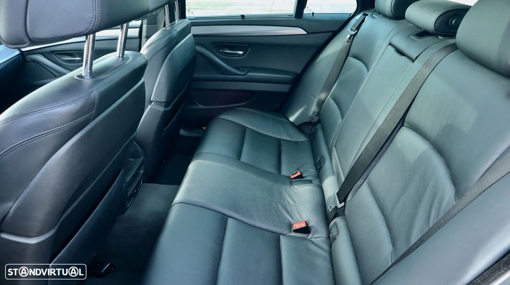BMW 535 d Pack M Auto - 33