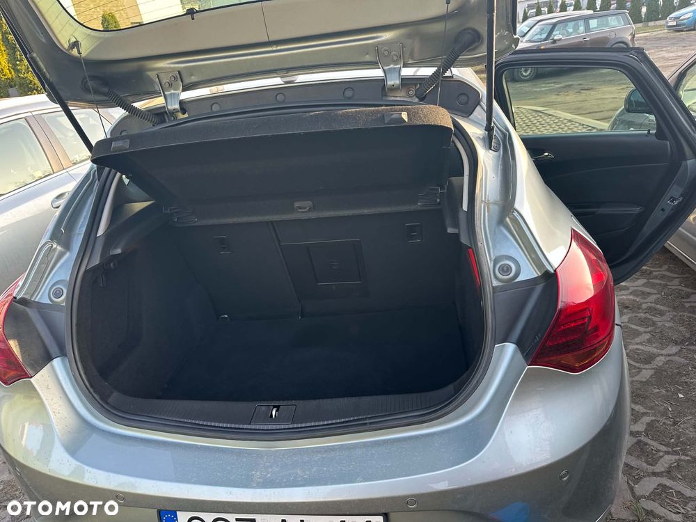 Opel Astra 1.4 T Cosmo - 7
