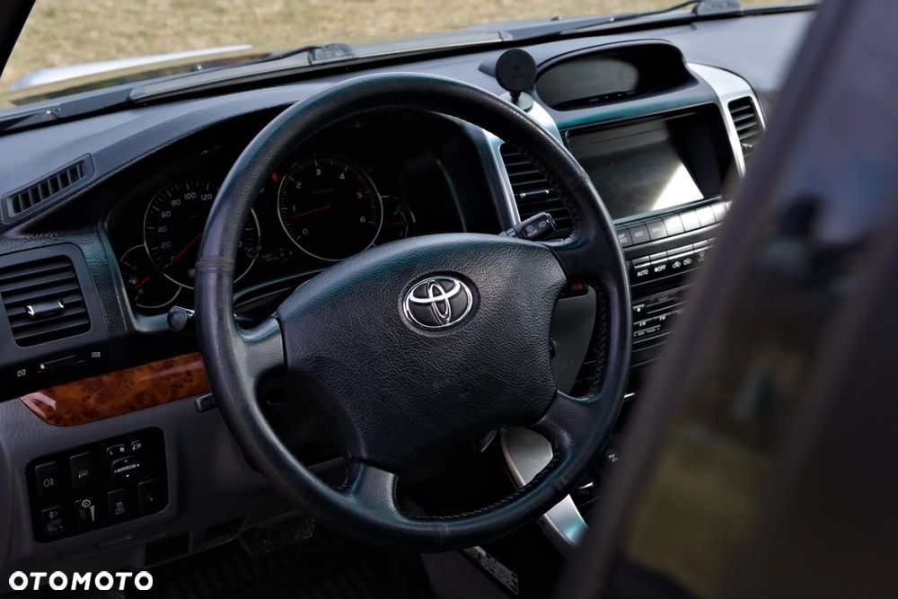 Toyota Land Cruiser 3.0 D Sol Navi - 28