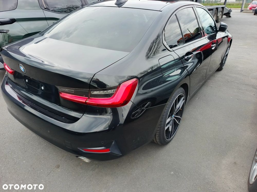BMW Seria 3 320i Advantage - 3