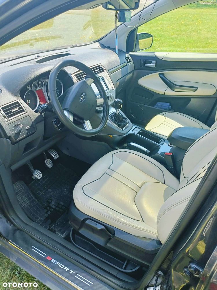 Ford Kuga 2.0 TDCi Titanium - 15