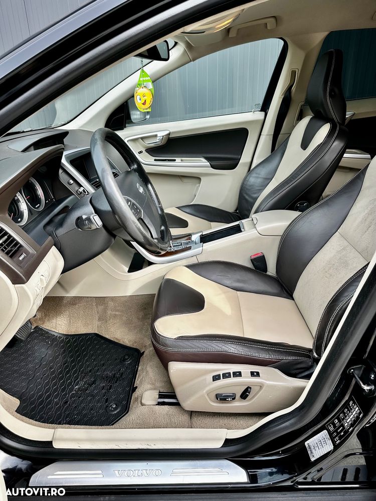 Volvo XC 60 - 6