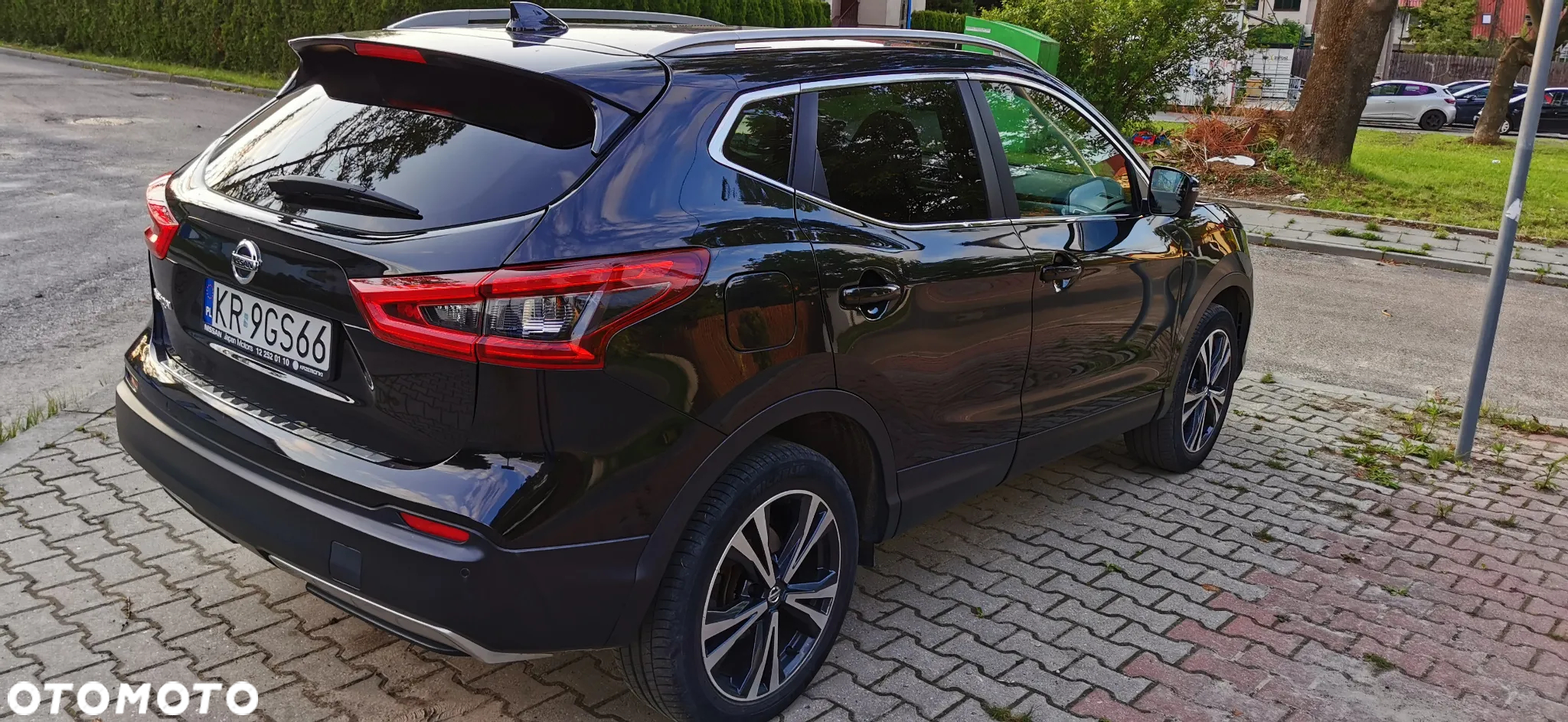 Nissan Qashqai 1.6 DIG-T N-Connecta - 16