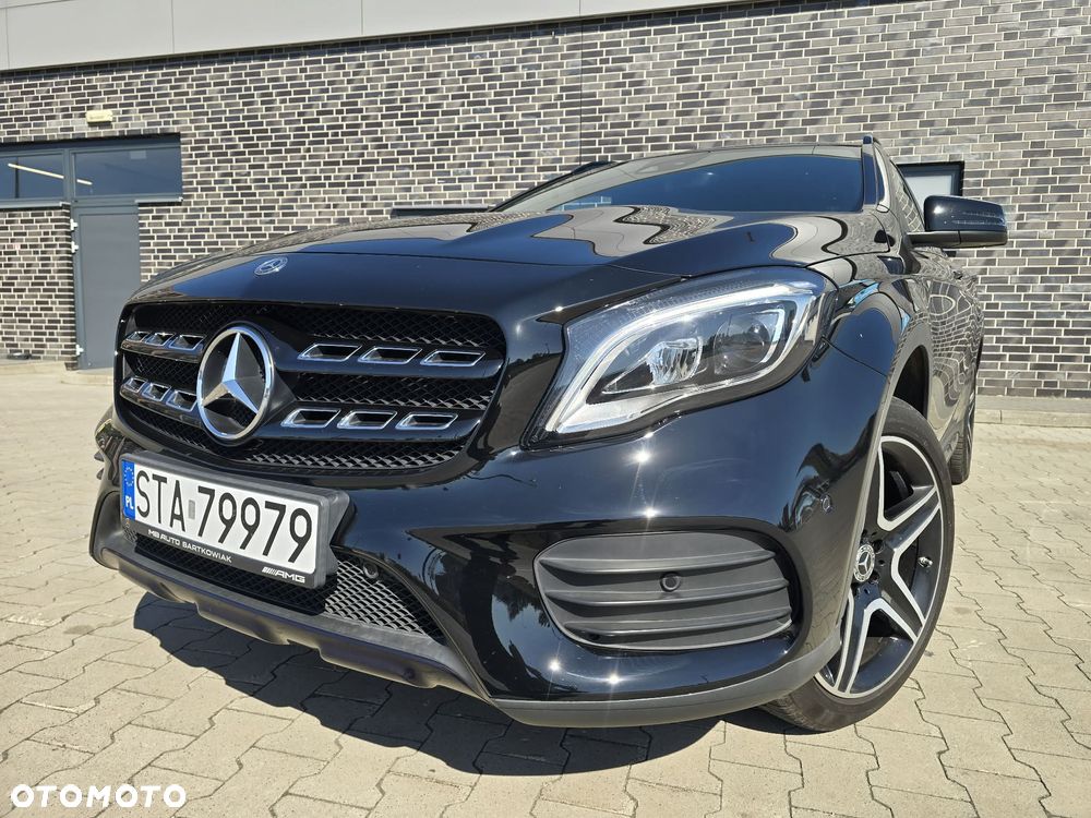 Mercedes-Benz GLA 200 7G-DCT AMG Line