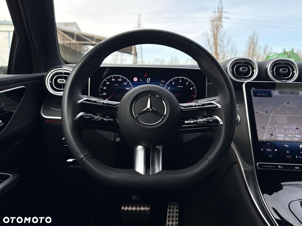 Mercedes-Benz GLC - 18