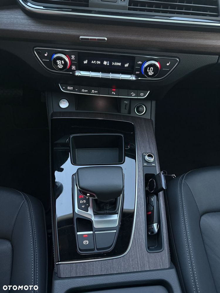 Audi Q5 45 TFSI quattro S tronic - 9