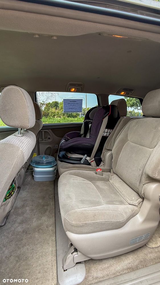Toyota Sienna 3.3 LE AWD - 11