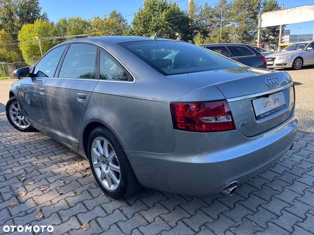 Audi A6 - 4