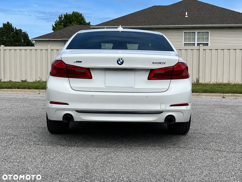 BMW Seria 5 530i xDrive Sport Line - 5