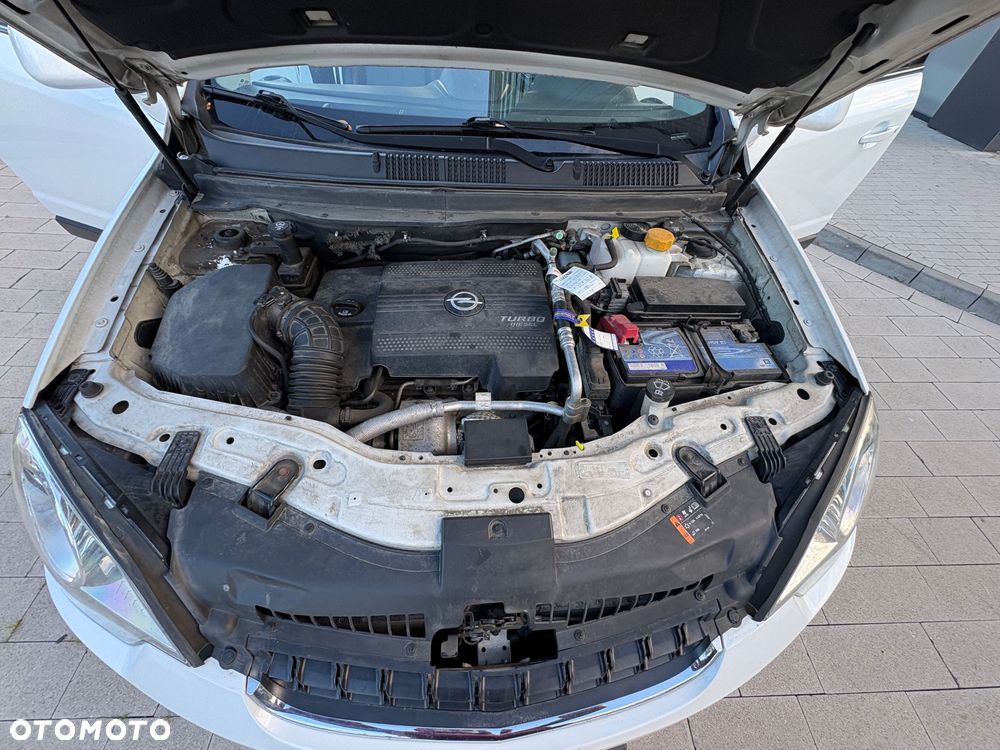 Opel Antara 2.2 CDTI 2x4 - 17
