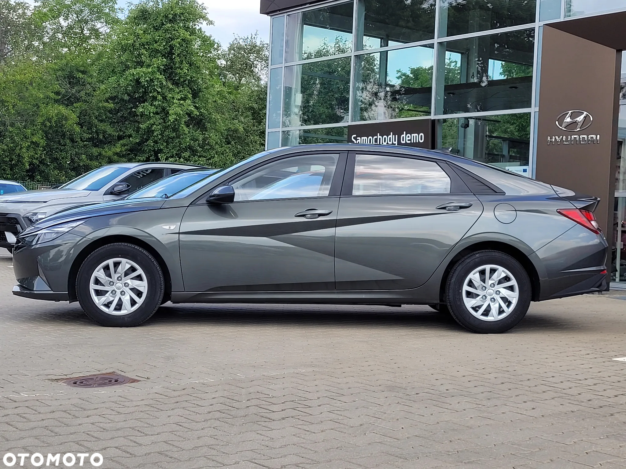 Hyundai Elantra 1.6 Modern - 8