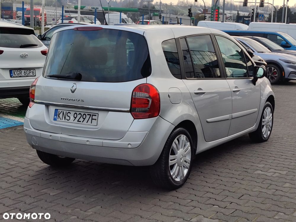 Renault Modus Grand 1.5 dCi FAP Luxe - 4