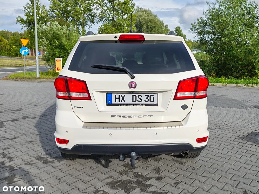 Fiat Freemont 2.0 Multijet Lounge AWD - 18