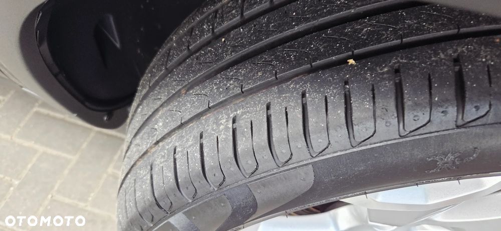 Ford Kuga 2.0 TDCi 4WD Titanium - 24